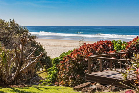 DIRECT BEACH ACCESS - 3 BED APART - CABARITA BEACH - SA Accommodation 0