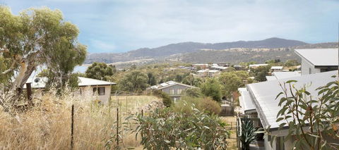 Eclipse 5- Spacious Townhouse - SA Accommodation 1