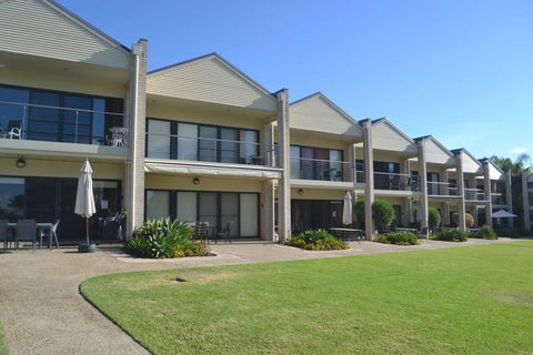 ELSINOR Townhouse 7 Mulwala - SA Accommodation 0