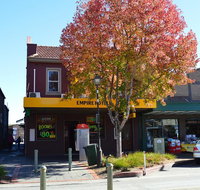 Empire Hotel Goulburn - SA Accommodation