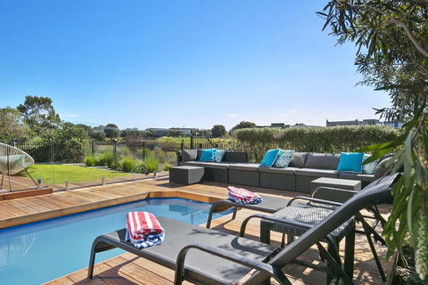 Fabulous Home - Families Only - SA Accommodation 0