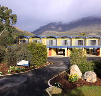 Five Clematis Views - SA Accommodation