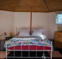 Funky Yurt on Acreage - SA Accommodation