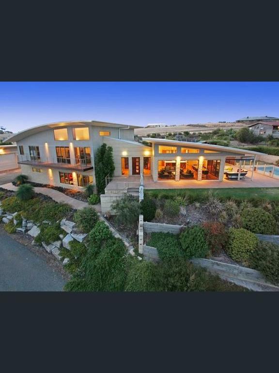 Gnarwarre VIC SA Accommodation