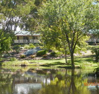 Granite Gardens Cottages  Lake Retreat - SA Accommodation
