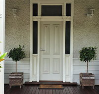 Healesville House - Magnolia House - SA Accommodation