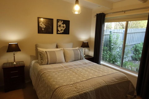 Healesville Schofield Cottage - SA Accommodation 2