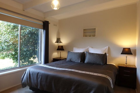 Healesville Schofield Cottage - SA Accommodation 1