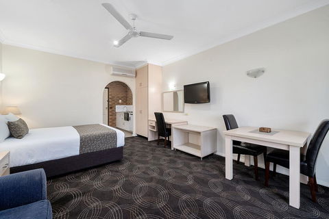Heritage Motor Inn Corowa - SA Accommodation 2