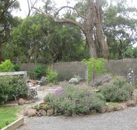 Honeyeater Cottage - SA Accommodation