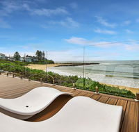 JoeAnne at Blue Bay Absolute Beachfront - SA Accommodation