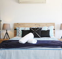 Kingfisher Retreat  Eden Cove - SA Accommodation