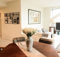 Luxuries CBD Apartment with Views - SA Accommodation