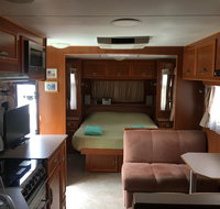 luxury caravan - SA Accommodation