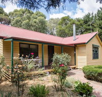 Malakai Farm Stay - SA Accommodation
