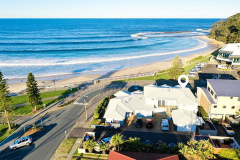 Mariners 6 - SA Accommodation 0