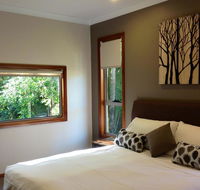 Mistinthegumtrees Eco Luxury Cabins