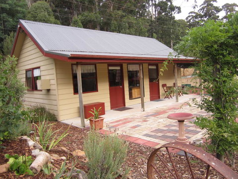 Molenda Lodge Farm Let - SA Accommodation 0