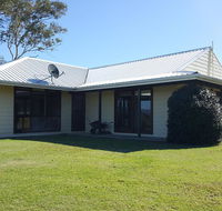 Molly Morgan Vineyard - SA Accommodation