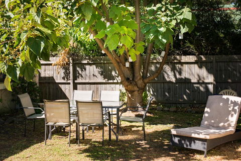 Neds Other Beds - SA Accommodation 1