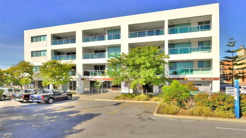 Nautica Residences Mandurah - SA Accommodation 20