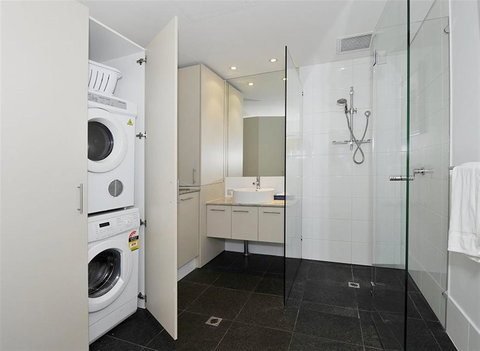 Nautica Residences Mandurah - SA Accommodation 15