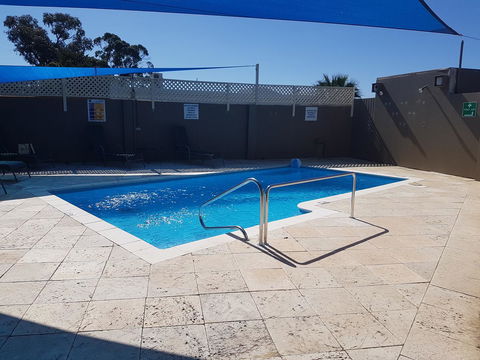 Mandurah Foreshore Motel - SA Accommodation 5