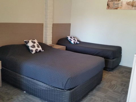 Mandurah Foreshore Motel - SA Accommodation 7