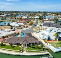 LA ANCHOR ON THE CANALS MANDURAH - SA Accommodation