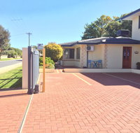 The Royal Dolphin Bed  Breakfast Safety Bay - SA Accommodation