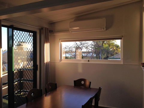 Lemon Tree Lodge - SA Accommodation 11