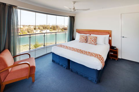 Seashells Mandurah - SA Accommodation 22