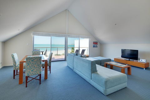Seashells Mandurah - SA Accommodation 12