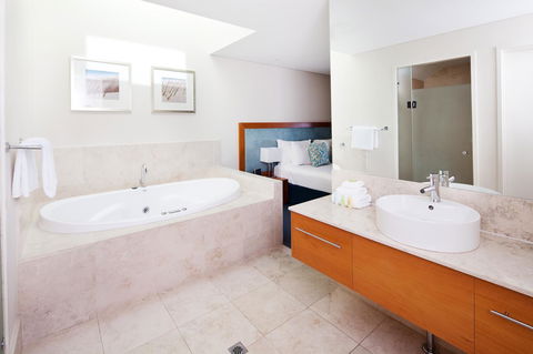 Seashells Mandurah - SA Accommodation 31