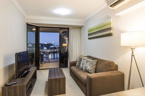 Dolphin Quay Apartments - SA Accommodation 20
