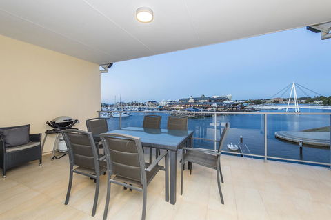 Dolphin Quay Apartments - SA Accommodation 22