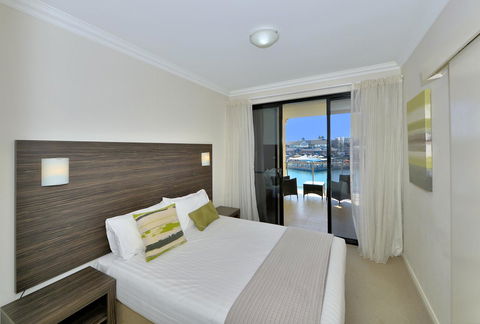 Dolphin Quay Apartments - SA Accommodation 1