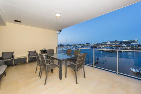 Dolphin Quay Apartments - SA Accommodation 21