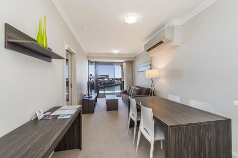 Dolphin Quay Apartments - SA Accommodation 33