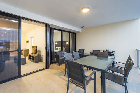 Dolphin Quay Apartments - SA Accommodation 37