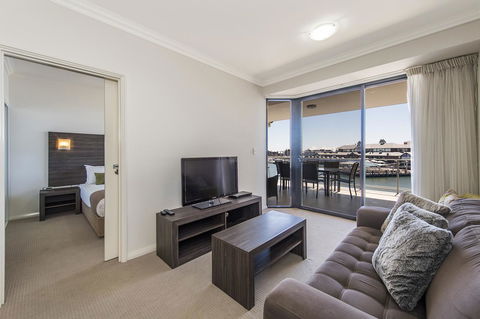 Dolphin Quay Apartments - SA Accommodation 31
