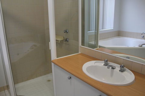 Mandurah Ocean Marina Chalets - SA Accommodation 25