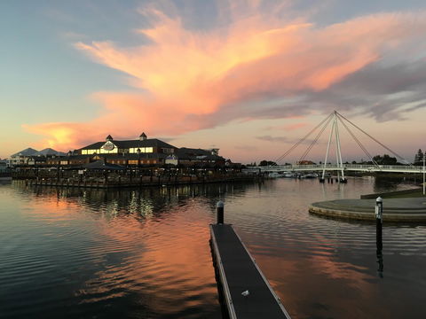 Mandurah Ocean Marina Chalets - SA Accommodation 4