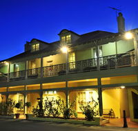 Clifton Motel  Grittleton Lodge - SA Accommodation