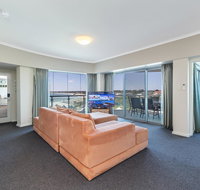 A 406 FANTASTIC OCEAN BEACH and MARINA VIEW APT AT SEASHELLS RESORT - SA Accommodation
