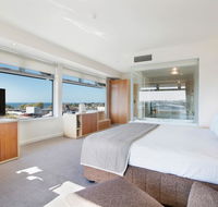 Quality Hotel Gateway Inn Devonport - SA Accommodation