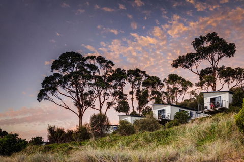 Swansea Beach Chalets - SA Accommodation 28