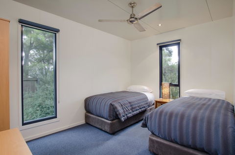 Swansea Beach Chalets - SA Accommodation 10