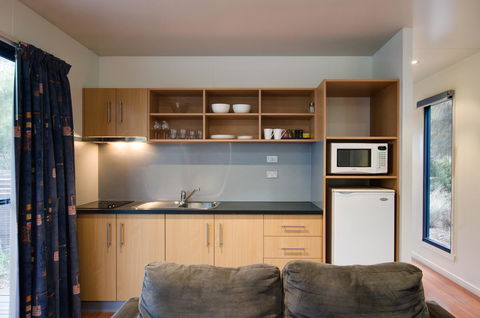 Swansea Beach Chalets - SA Accommodation 5