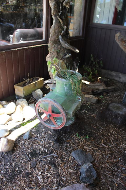 Tullah Lakeside Lodge - SA Accommodation 26